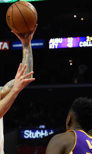 Clippers beat Lakers behind Jordan's hot shooting